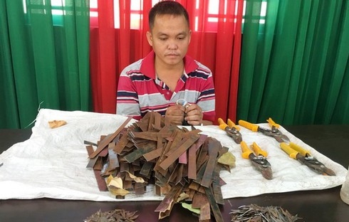 dong nai bat qua tang chu tiem sua xe rai dinh tren quoc lo 51
