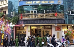 tin phap luat 24h nong nhat hom nay 94 bat tam giam nguyen tong giam doc ke toan truong pvoil