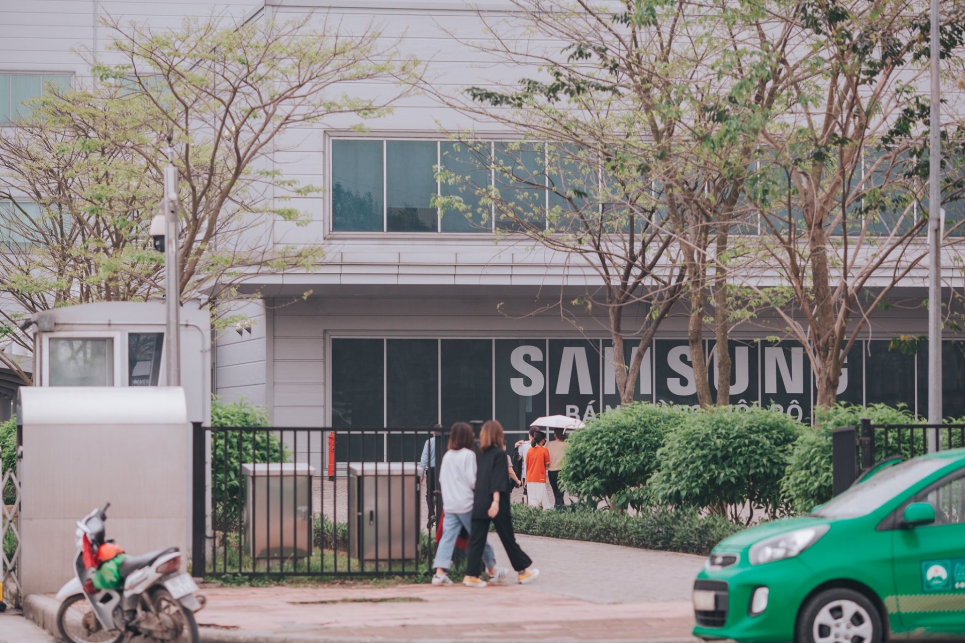 Bắc Giang rà soát có 13 trường hợp tiếp xúc gần với công nhân Samsung nhiễm COVID-19 bac giang ra soat co 13 truong hop tiep xuc gan voi cong nhan samsung nhiem covid 19