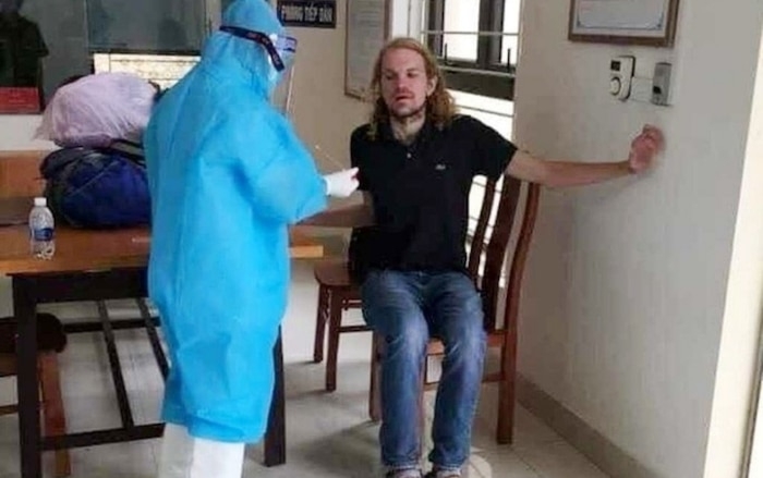 Nam du khách người Đức trốn khỏi khu cách ly ở Thanh Hóa, đi tàu ra Hà Nội nam du khach nguoi duc tron khoi khu cach ly o thanh hoa di tau ra ha noi