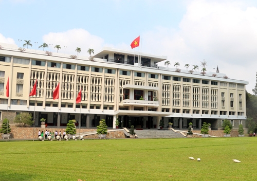 hinh anh dinh doc lap qua nhung bien co lich su
