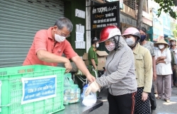 92 nguoi o chung cu bi phong toa tai tphcm xet nghiem am tinh covid 19