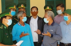 tau 264 vung 2 hai quan cap cuu ngu dan bi thuong tich tren bien