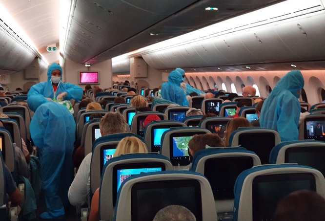 Dự kiến đưa công dân Việt Nam từ Mỹ về nước vào ngày 7/5 du kien dua cong dan viet nam tu my ve nuoc vao ngay 75