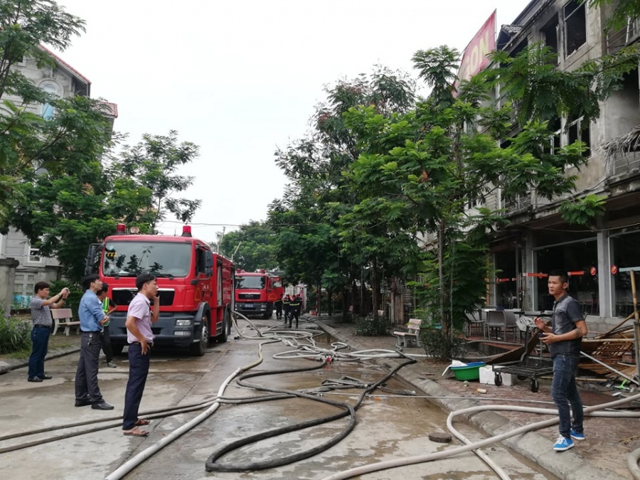 chay lon gan khu thien duong bao son nhieu can ho lien ke bi thieu rui