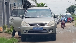 to chuc dam cuoi rinh rang cho con truong doan dbqh tinh soc trang bi kiem diem