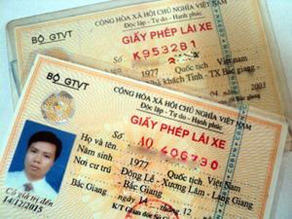 huong dan cap doi gplx cach dang ky lam lai giay to xe may o to