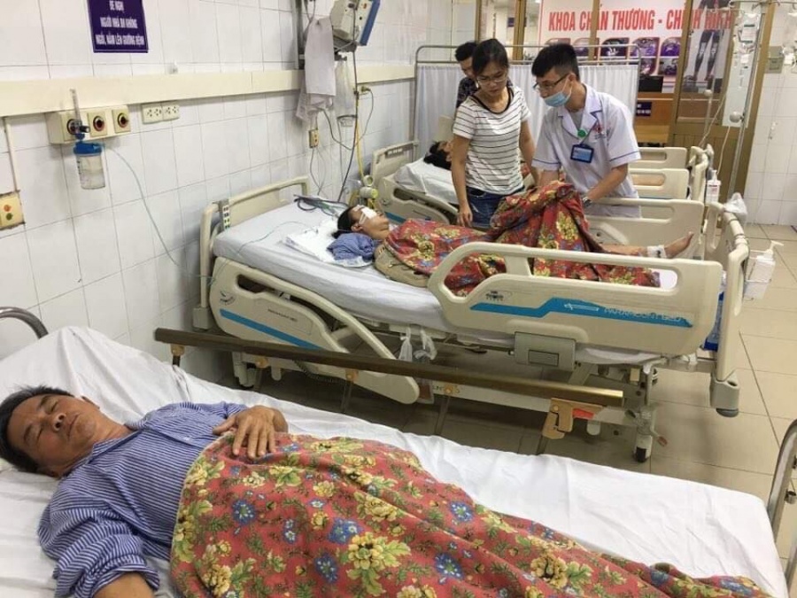 Danh tính 5 nạn nhân vụ xe khách tông hàng hoạt xe máy ở cầu Bãi Cháy danh tinh 5 nan nhan thuong vong vu xe khach tong hang hoat xe may o cau bai chay
