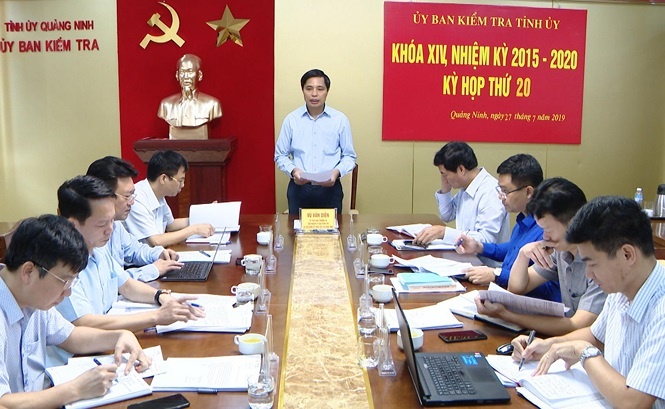 Phó Chủ tịch huyện Vân Đồn bị xem xét kỷ luật pho chu tich huyen van don bi xem xet ky luat