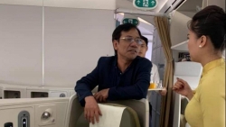 bao ve chung cu vov bi to sam so 2 be gai trong thang may