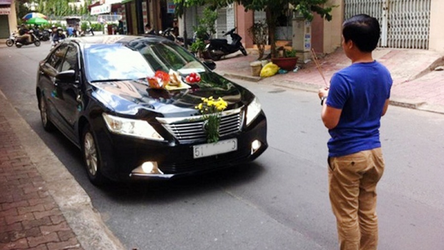 Có nên mua xe trong tháng cô hồn? co nen mua xe trong thang co hon khong