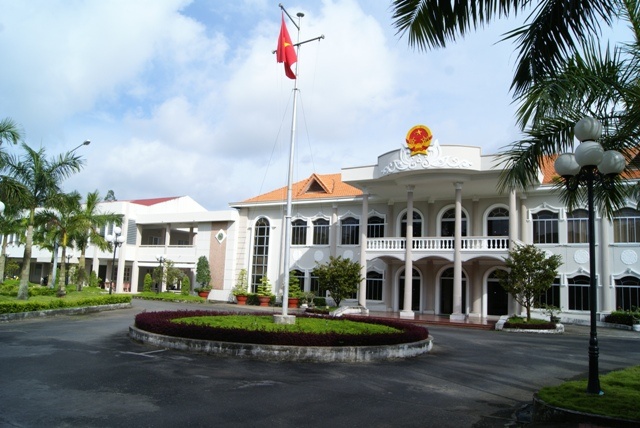 ca mau hon 900 dang vien bi ky luat tu nam 2015 den nay