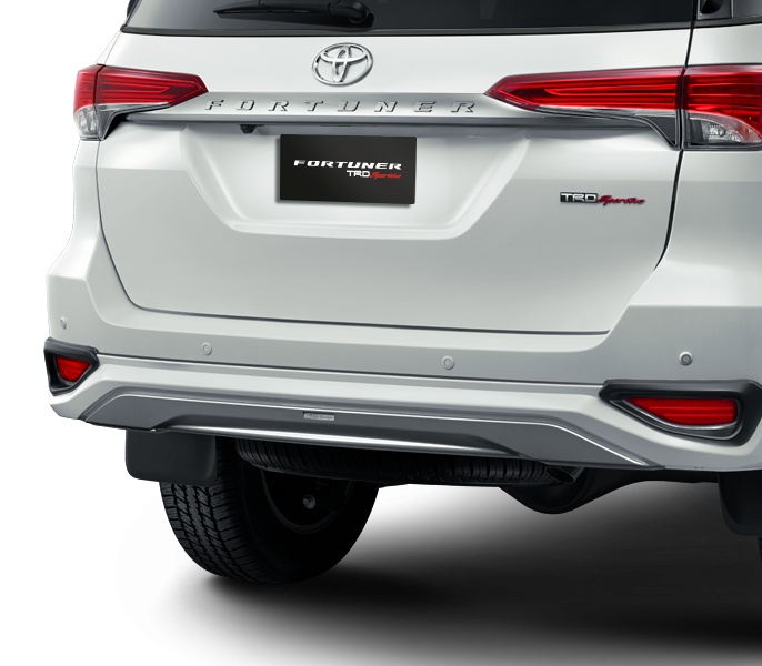uu nhuoc diem xe toyota fortuner can biet truoc khi mua