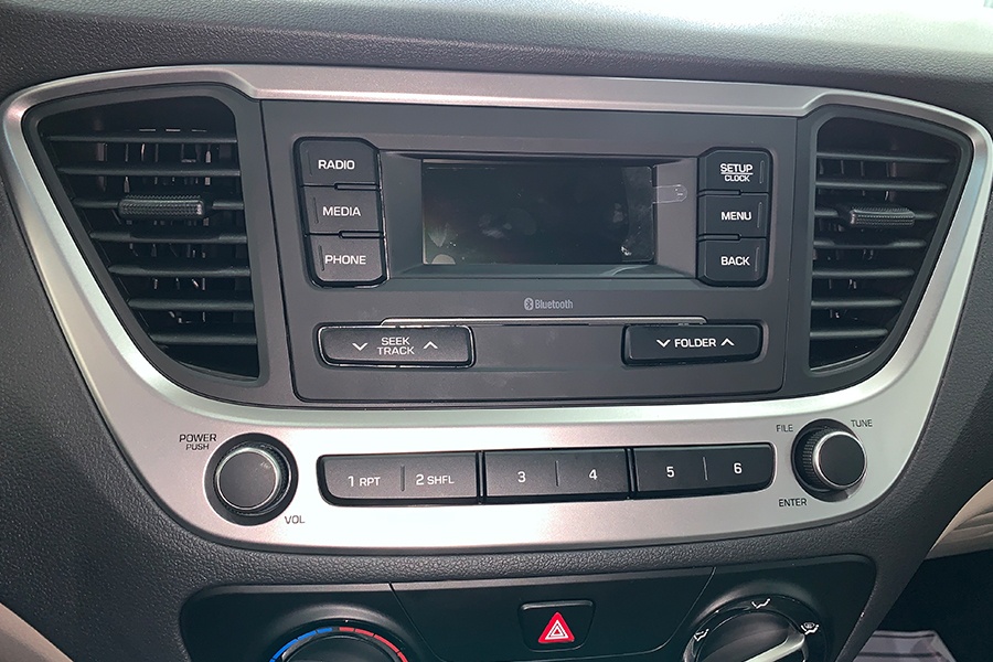 Ưu nhược điểm của Accent, mẫu xe bán chạy nhất của Hyundai uu nhuoc diem cua accent mau xe ban chay nhat cua hyundai