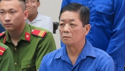 vo cho hung thu ban chong trong thuong bo tron o long an