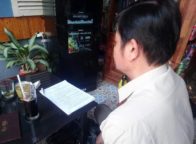 Hiệu phó lộ ảnh nóng: "Do thích thì chụp chơi thôi" hieu pho lo anh nong do thich thi chup choi thoi