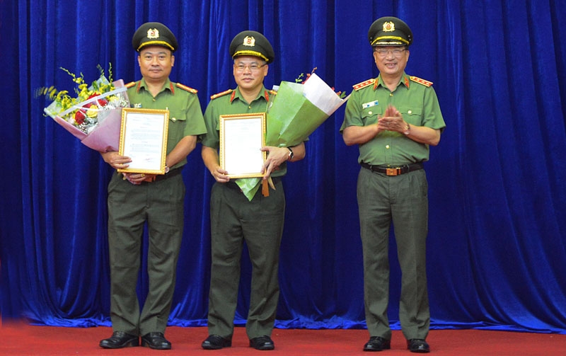 Giám đốc Công an tỉnh Bắc Ninh giữ chức Cục trưởng Cục CSĐT tội phạm về tham nhũng, kinh tế, buôn lậu giam doc cong an tinh bac ninh giu chuc cuc truong cuc csdt toi pham ve tham nhung kinh te buon lau