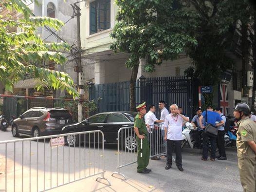Tin mới vụ 2 nữ sinh viên bị nam thanh niên đâm tử vong ở Hà Nội danh tinh 2 nu sinh cao dang bi nam thanh nien dam tu vong o ha noi