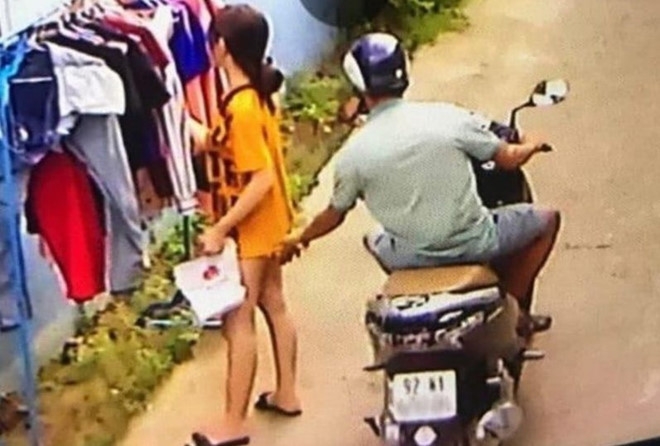 Phạt 200.000 đồng thanh niên sàm sỡ cô gái phơi đồ phat 200000 dong thanh nien sam so co gai phoi do