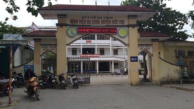 vu be so sinh tu vong voi vet dut o co nhac nho bac si keo dut co thai nhi than trong hon