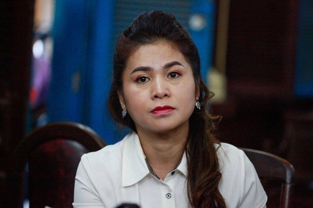 Vụ ly hôn ở cà phê Trung Nguyên: Bà Thảo nhập viện, ông Vũ có mặt từ rất sớm vu ly hon vo chong ca phe trung nguyen ba thao nhap vien ong vu co mat tu rat som