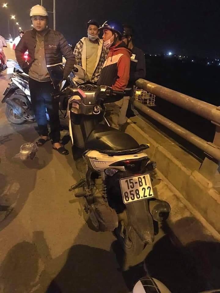 Hải Phòng: Nghi án mẹ ném con xuống sông rồi nhảy cầu tự tử? hai phong nguoi me nem con xuong song roi nhay cau tu tu