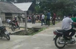video hai hung bo om con nho lao thang vao dau xe khach nghi tu tu