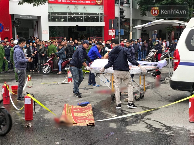 Xét nghiệm ADN để xác minh danh tính nạn nhân bị xe Mercedes tông tử vong trên đường Lê Văn Lương xet nghiem adn de xac minh danh tinh nan nhan bi xe mercedes tong tu vong tren duong le van luong