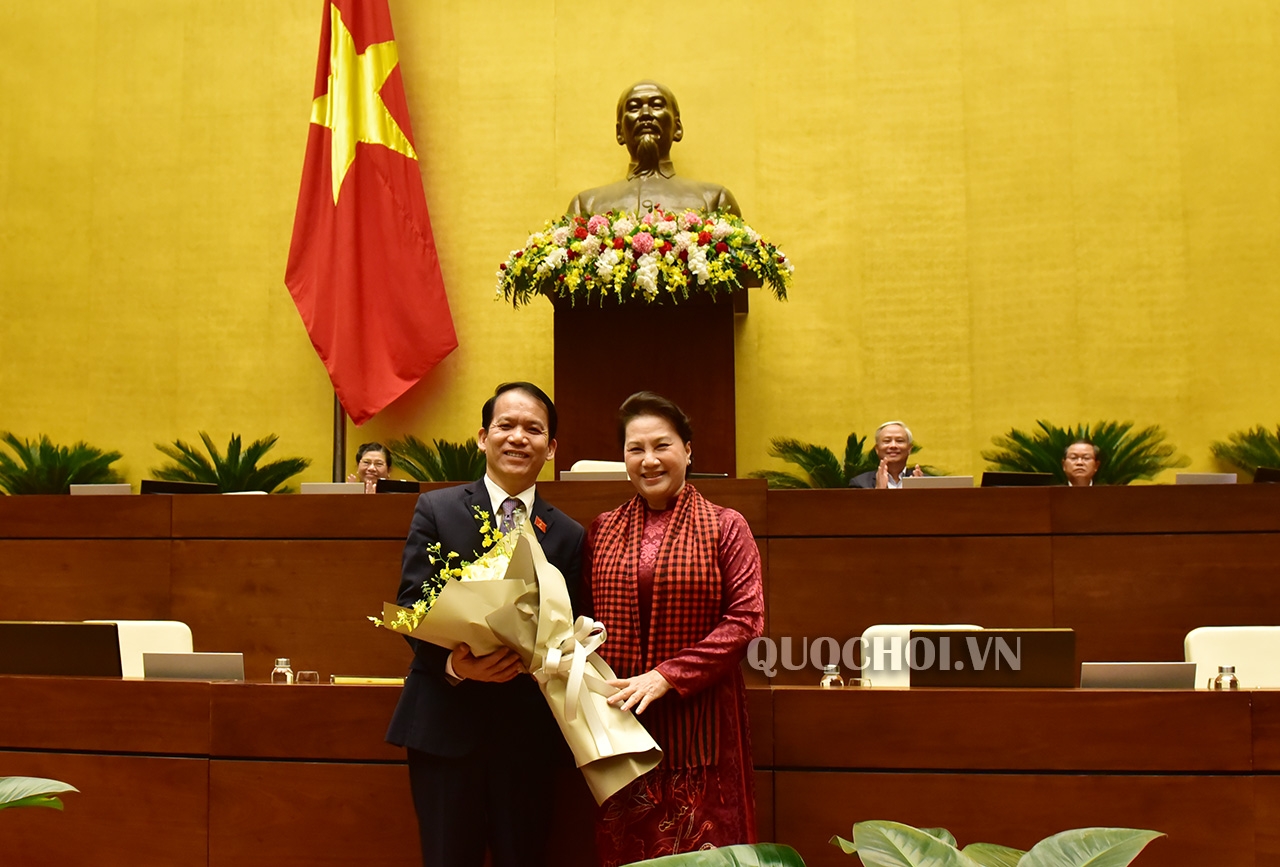 Ông Hoàng Thanh Tùng được bầu làm Chủ nhiệm Ủy ban Pháp luật Quốc hội ong hoang thanh tung duoc bau lam chu nhiem uy ban phap luat quoc hoi
