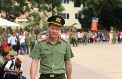 chan dung tan chu tich ubnd tinh quang nam le tri thanh
