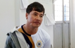 hoi han vi vi pham phap luat nghe si hong to noi dieu nay truoc toa