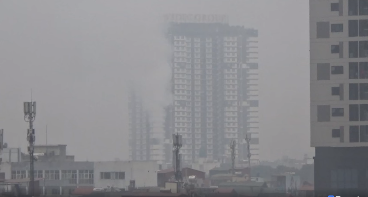 Hà Nội mù mịt "chìm" trong bầu không khí ô nhiễm nặng ha noi mu mit chim trong bau khong khi chat luong kem