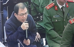 vo cuu bo truong truong minh tuan chong toi khong mang tien ve nha