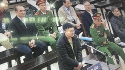 vo cuu bo truong truong minh tuan chong toi khong mang tien ve nha
