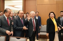 viac thay doi hinh thuc to chuc cac phien hop sang truc tuyen do covid 19