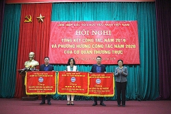 vufo mung xuan canh ty cung hon 300 ban be quoc te