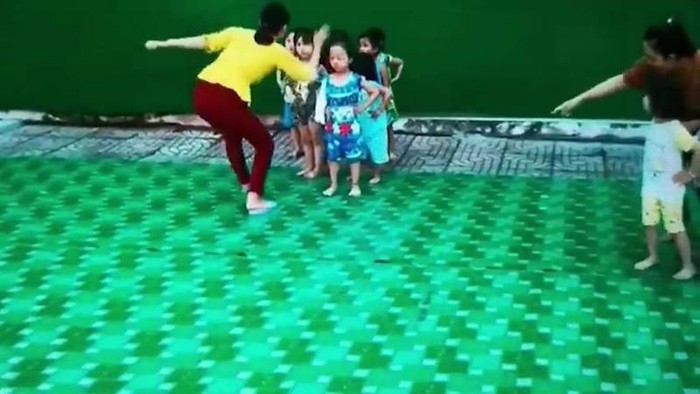 Hậu Giang: Nghi vấn giáo viên mầm non tát vào mặt học sinh khi tập múa hau giang nghi van giao vien mam non tat vao mat hoc sinh khi tap mua