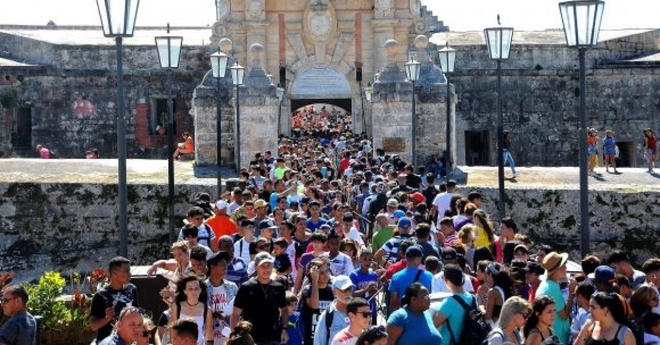 Việt Nam là khách mời danh dự của Hội sách La Habana lần thứ 29 lan toa hinh anh viet nam toi ben kia dia cau qua hoi sach quoc te la habana