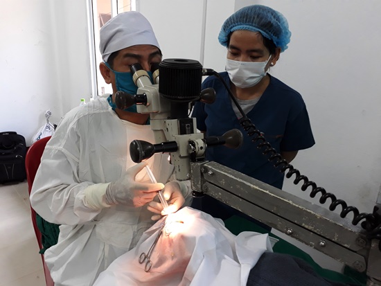Hội hữu nghị Việt - Lào và bác sĩ Quảng Nam thiện nguyện tại tỉnh Sê Kông (Lào) hoi huu nghi viet lao va bac si quang nam thien nguyen tai tinh se kong lao