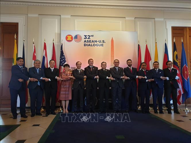 Hoa Kỳ tái khẳng định tầm quan trọng của ASEAN trong chính sách đối ngoại hoa ky tai khang dinh tam quan trong cua asean trong chinh sach doi ngoai