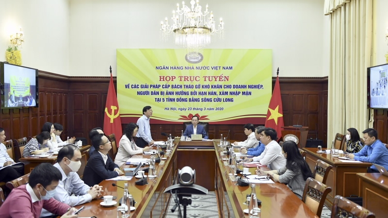 Ngành ngân hàng tháo gỡ khó khăn cho doanh nghiệp, người dân bị ảnh hưởng bởi hạn mặn nganh ngan hang thao go kho khan cho doanh nghiep nguoi dan bi anh huong boi han man