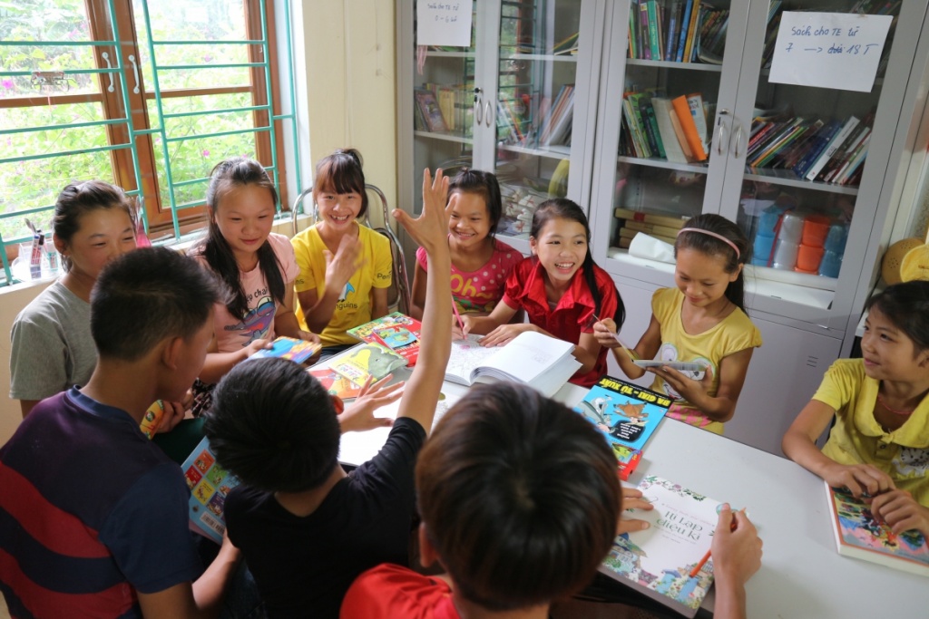 Childfund Australia: Tài trợ 6,2 tỷ đồng bảo vệ trẻ em Cao Bằng childfund australia tai tro 62 ty dong bao ve tre em cao bang