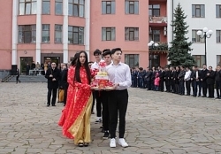 Người Việt tại Ukraine kỳ vọng chương trình hành động của tân tổng thống