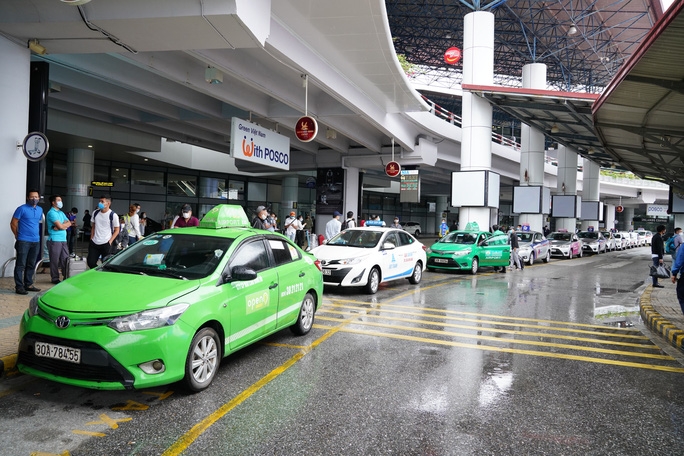 Hà Nội, Thành phố Hồ Chí Minh và các tỉnh tấp nập trở lại ha noi tphcm va cac tinh tap nap tro lai