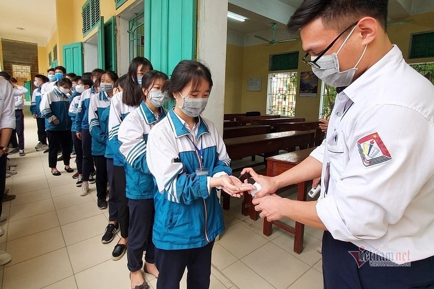 Sau nghỉ dịch COVID-19, nhiều tỉnh thành cho học sinh trở lại trường từ 27/4 sau nghi dich covid 19 nhieu tinh thanh cho hoc sinh tro lai truong tu 274