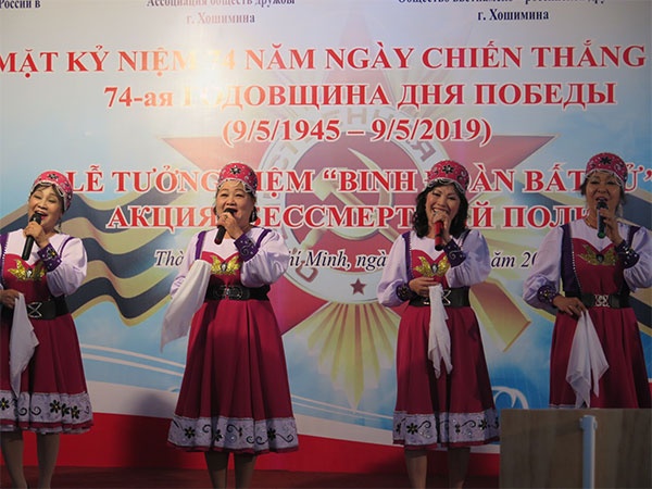74 năm Chiến thắng phát xít: Nhắc nhở thế hệ trẻ về lòng yêu nước 74 nam chien thang phat xit nhac nho the he tre ve long yeu nuoc