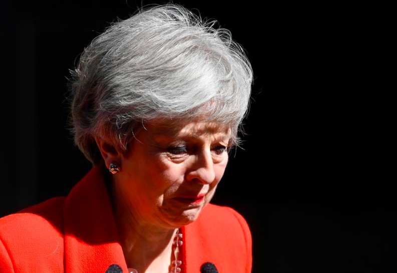 thu tuong anh theresa may nghen ngao tuyen bo tu chuc