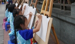 ban be quoc te chung vui dip 20 nam ha noi duoc unesco vinh danh la thanh pho vi hoa binh