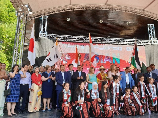 ky dieu van hoa asian tai bulgaria