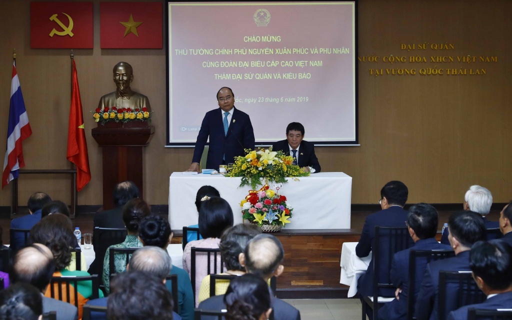 Kiều bào tại Thái Lan đang nhận được nhiều sự quan tâm hơn bao giờ hết kieu bao tai thai lan dang nhan duoc nhieu su quan tam hon bao gio het